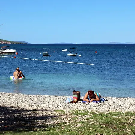 With Parking Space - Brac - 22504 Supetar